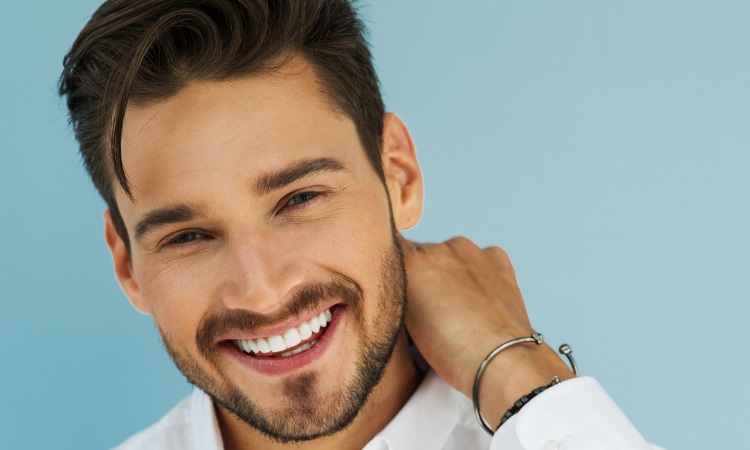 FUE Hair Transplant vs PRP Hair Restoration: Which is Right for Me?