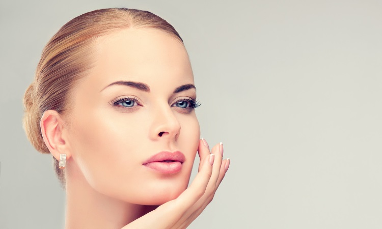 What are the Benefits of a Lip Lift?